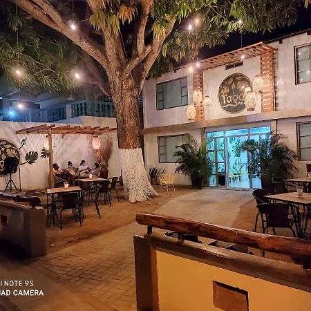 Tagal Hotel Coveñas Buitenkant foto