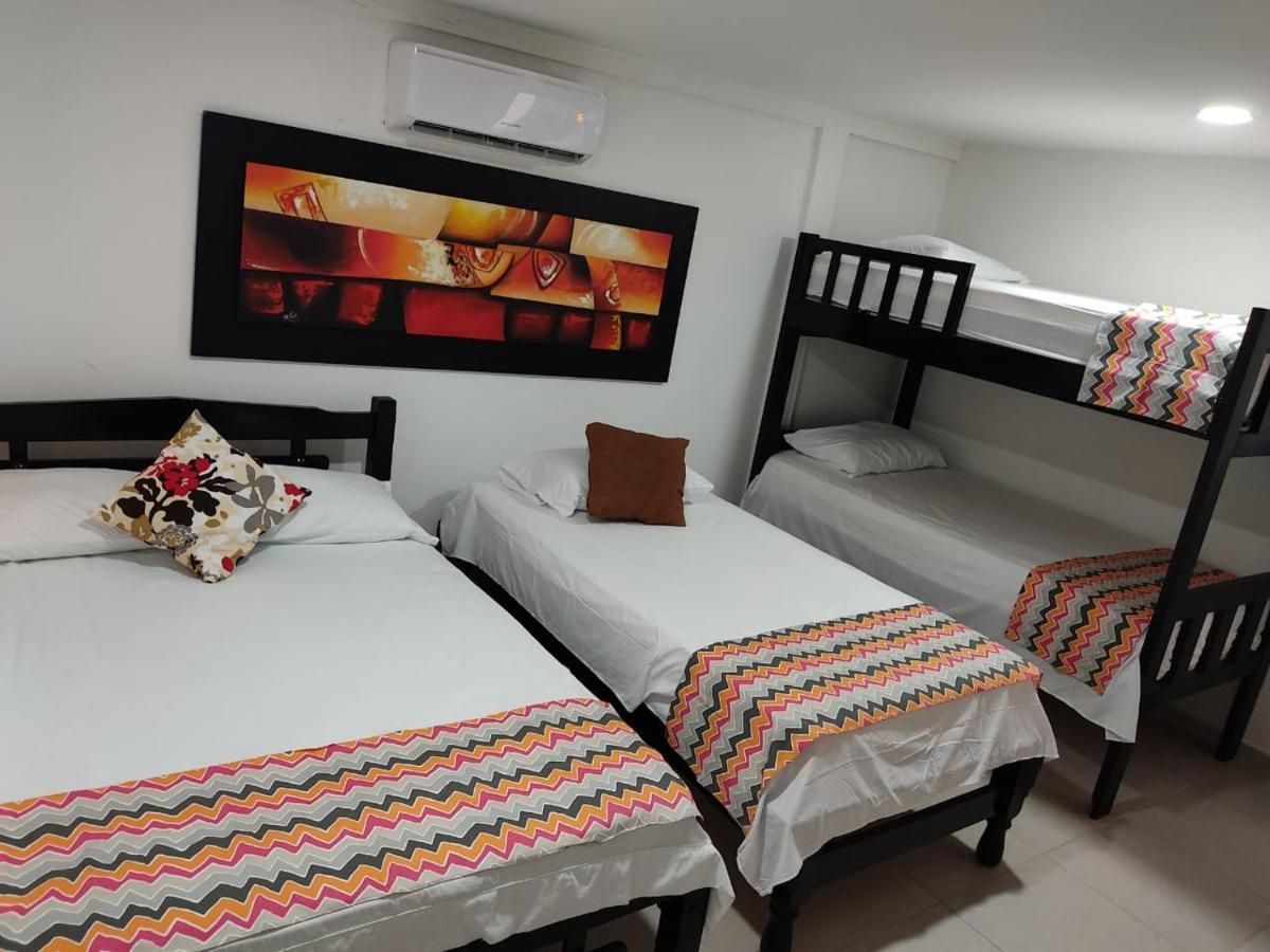 Tagal Hotel Coveñas Buitenkant foto